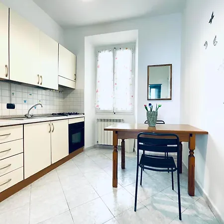 Appartement Nice Flats In The Center City Navigli District